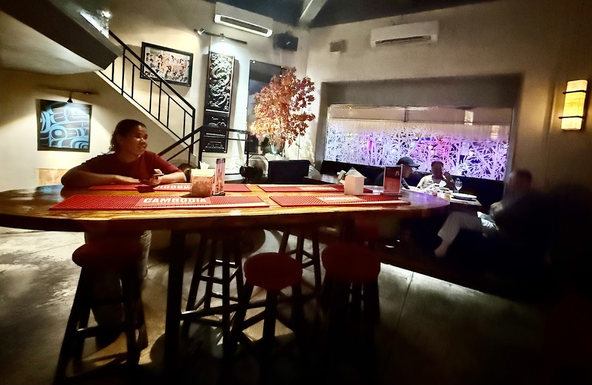 Larry's 110 Street Bar & Grill